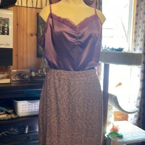 Saint John collection, skirt, jacket, usable, pockets, shoulder pads in Fringe